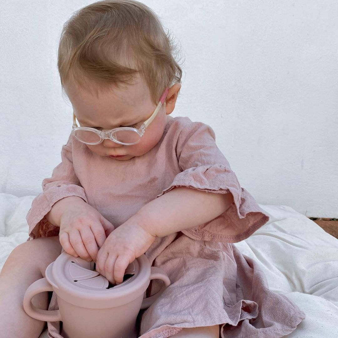 Silicone Sip-N-Snack Cup (250ml).